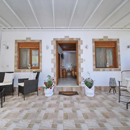 Appartamento Vasia's Small *